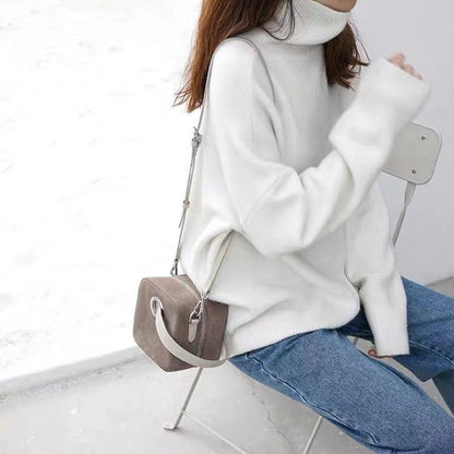 Eira Cozy Turtleneck